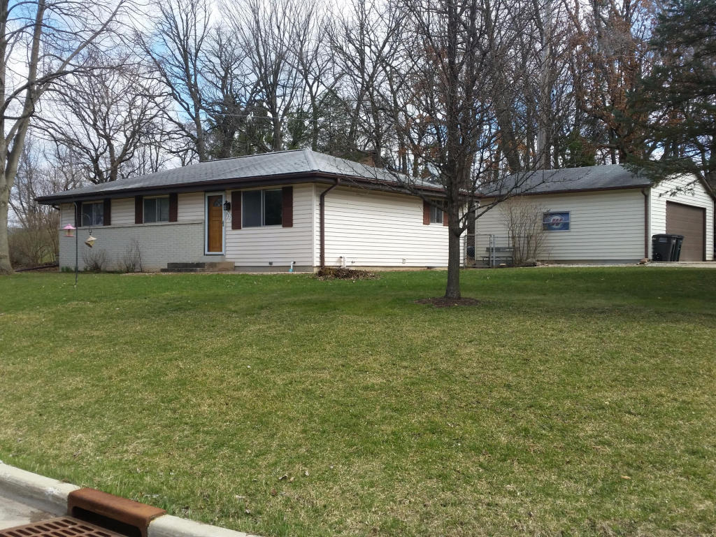 650 Stoecker Farm Ave