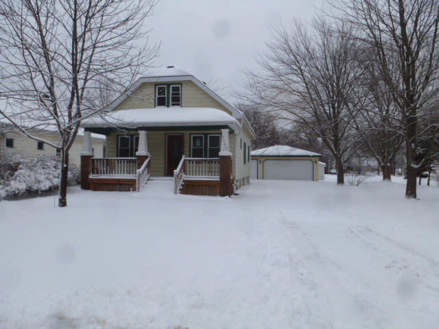 487 Eagle Lake Ave