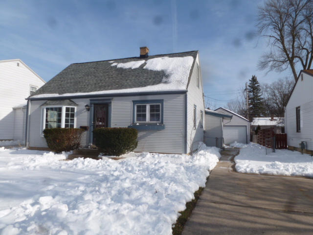 487 Eagle Lake Ave