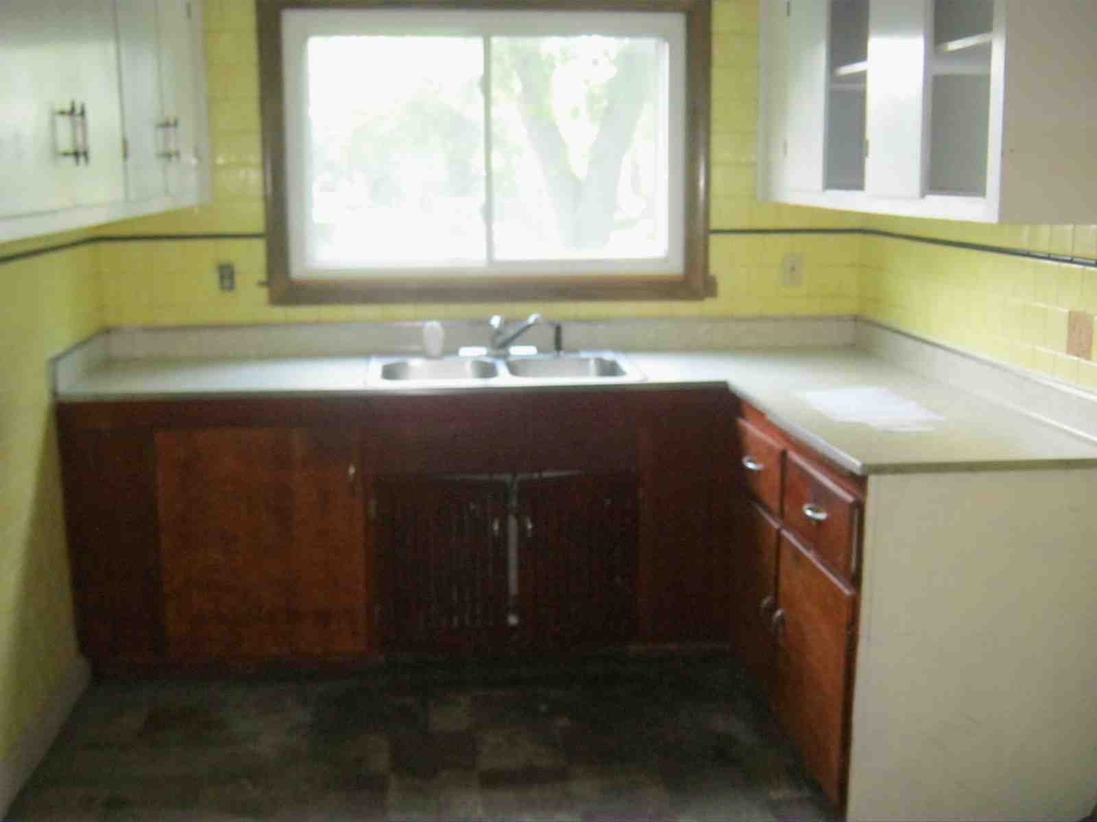 W172 S7391 Lannon DMuskego, WI, 53150Waukesha County