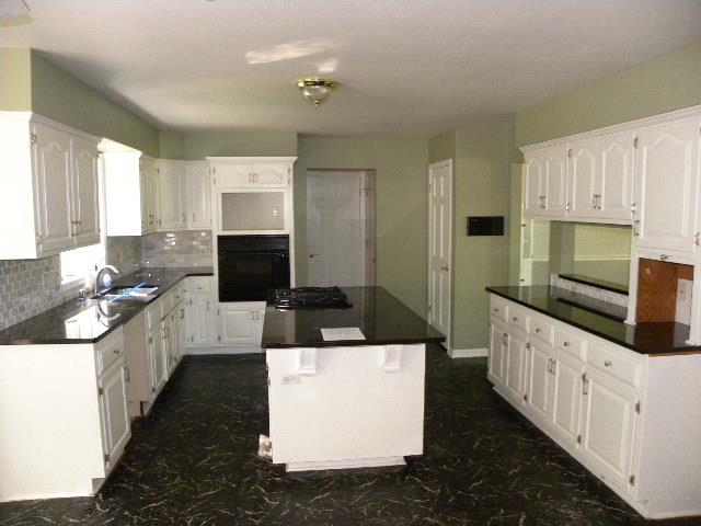412 Prairie View DrNorth Prairie, WI, 53153Waukesha County