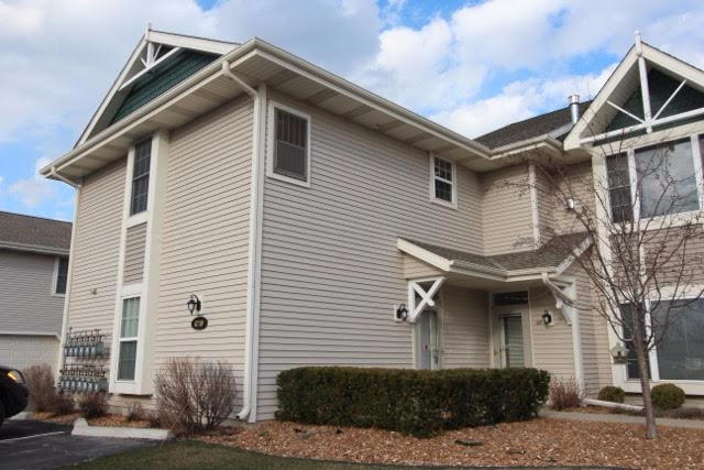 6894 Rolling Meadows Ct