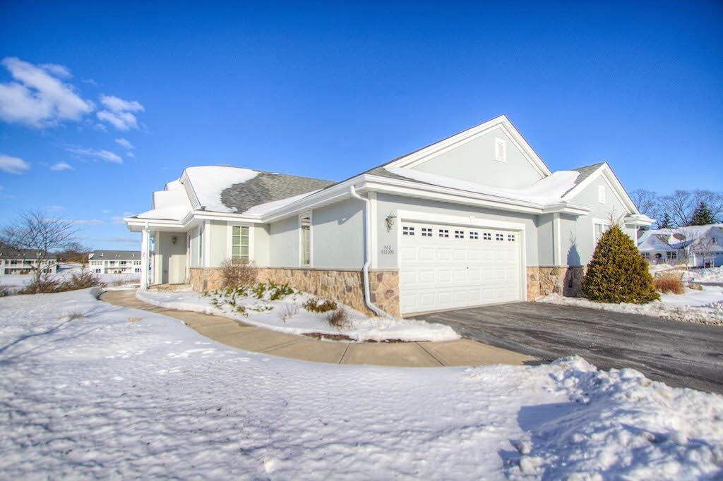 2204 W Vista Bella Dr