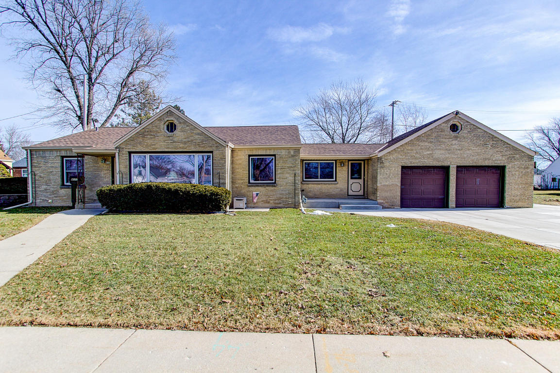 2204 W Vista Bella Dr