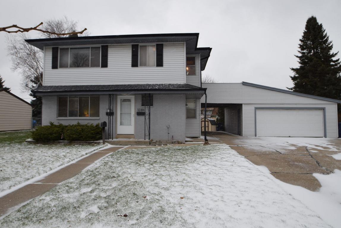2389 W Rawson Ave