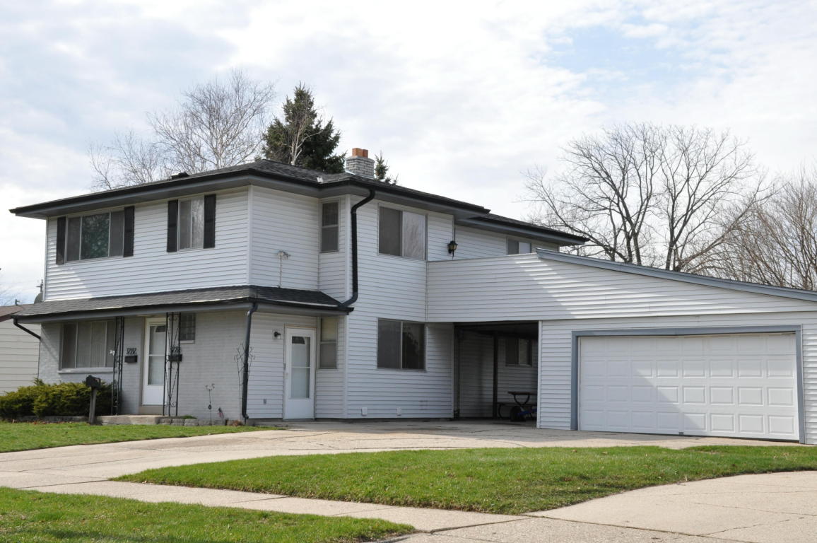 2389 W Rawson Ave