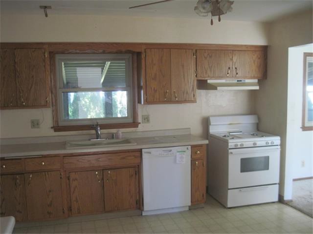 2024 W Wood AveOak Creek, WI, 53154Milwaukee County