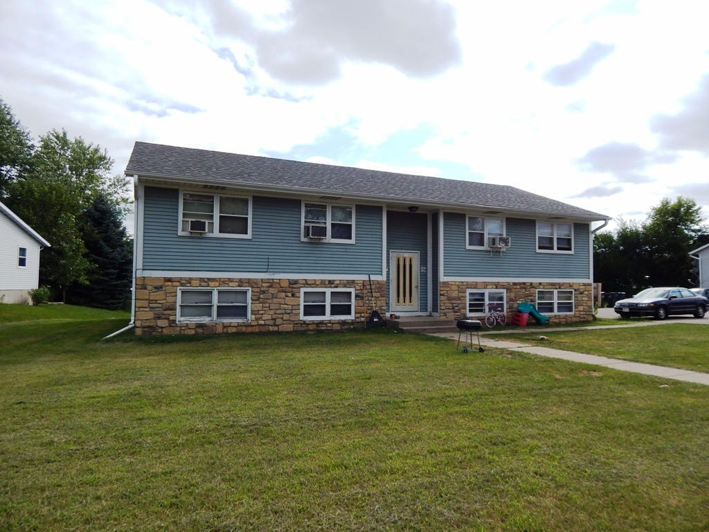301 Shore Dr