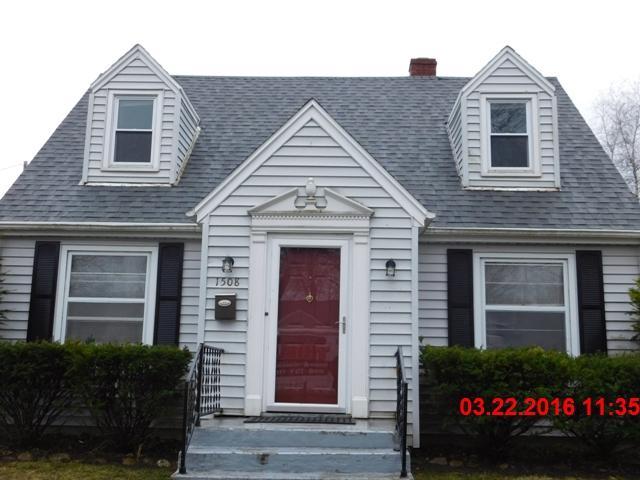 301 Shore Dr
