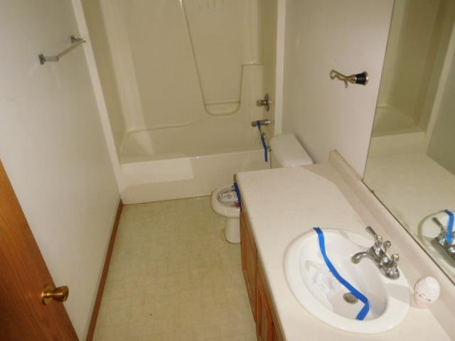 W1416 Bernice StBloomfield, WI, 53157Walworth County