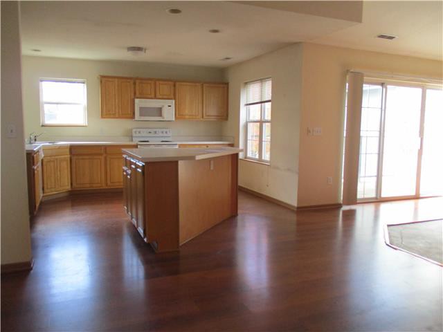 6637 Meadowlands Cir #5DdPleasant Prairie, WI, 53158Kenosha County