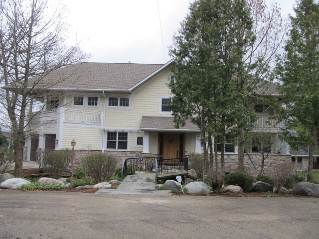 27704 Silver Lake Road, Salem, WI 53168