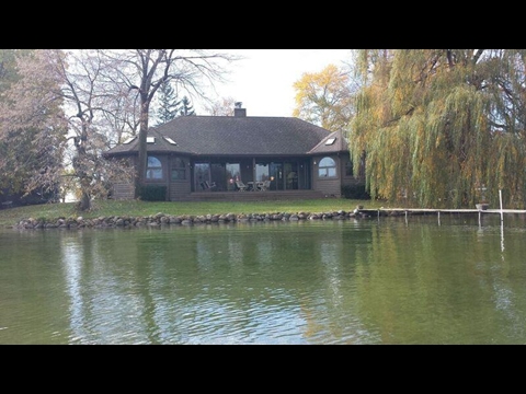 298 W Park Dr, Twin Lakes, WI 53181