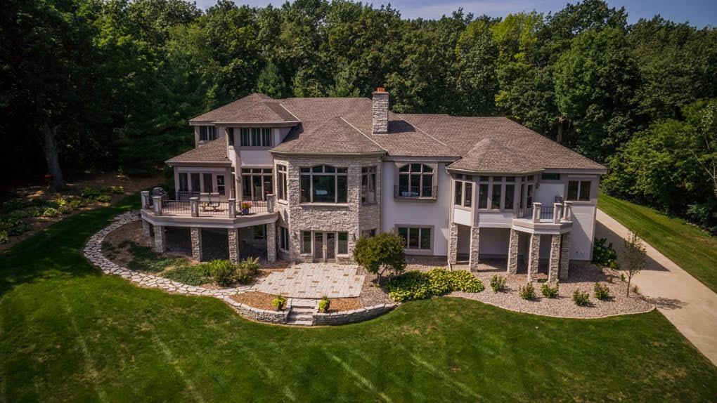 543 A J Allen Cir