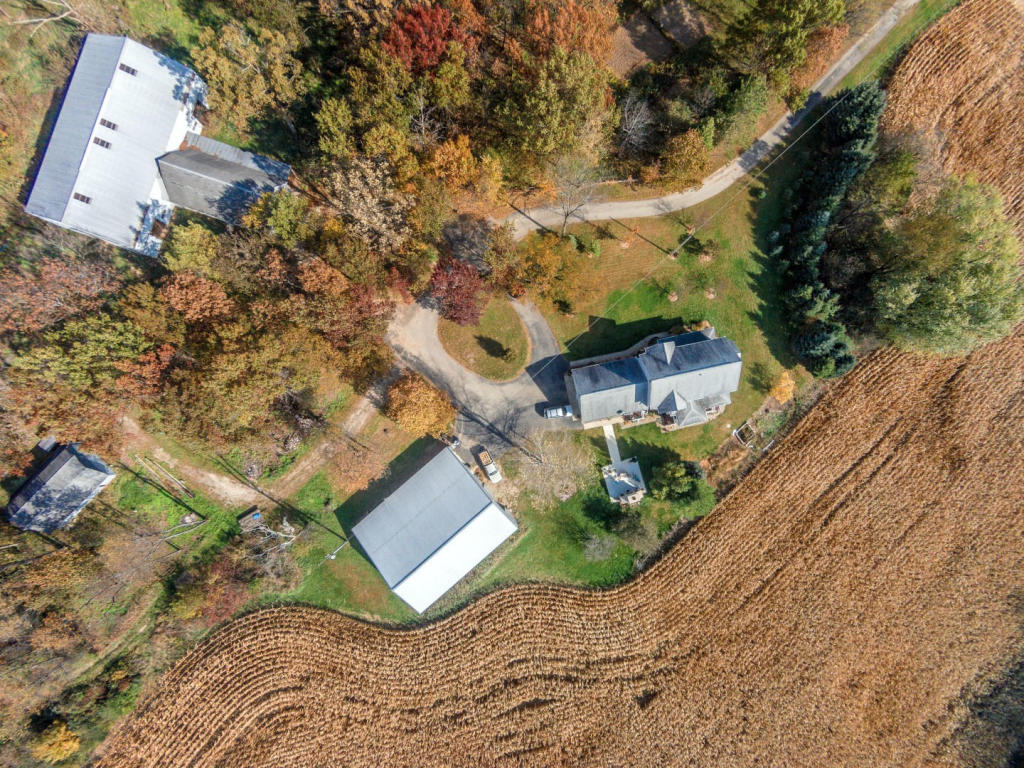 W5607 Lakeville Rd
