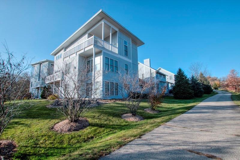 W6099 Willow Bend Rd