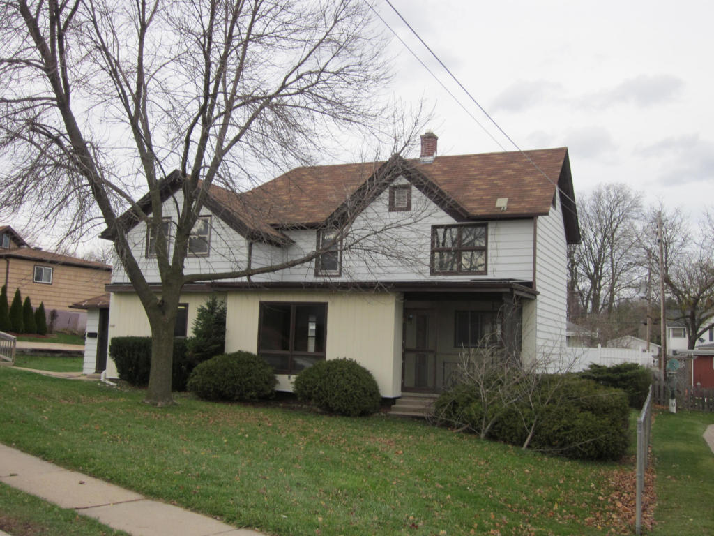 510 W Main St