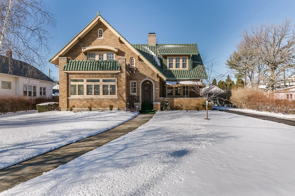 4431 Hampshire Hill