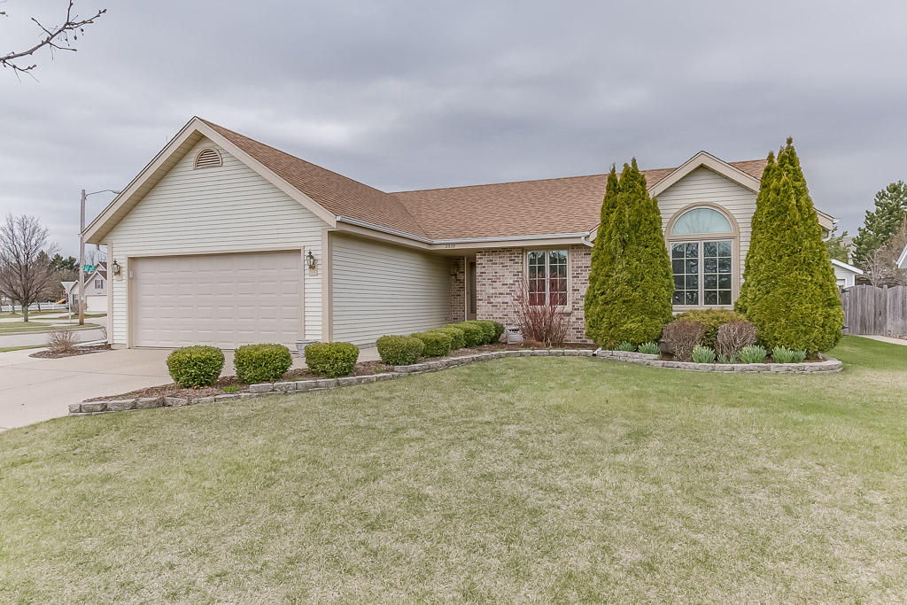 4431 Hampshire Hill