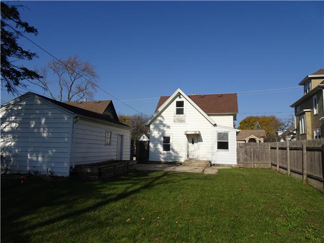 919 Lincoln AveWaukesha, WI, 53186Waukesha County