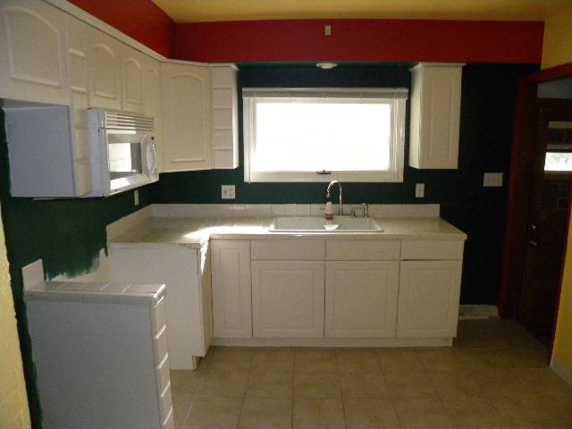 913 Maitland DrWaukesha, WI, 53188Waukesha County