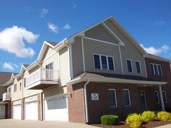 1212 W Bloomingfield Dr