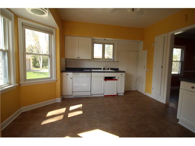 5757 N Ames TerGlendale, WI, 53209Milwaukee County