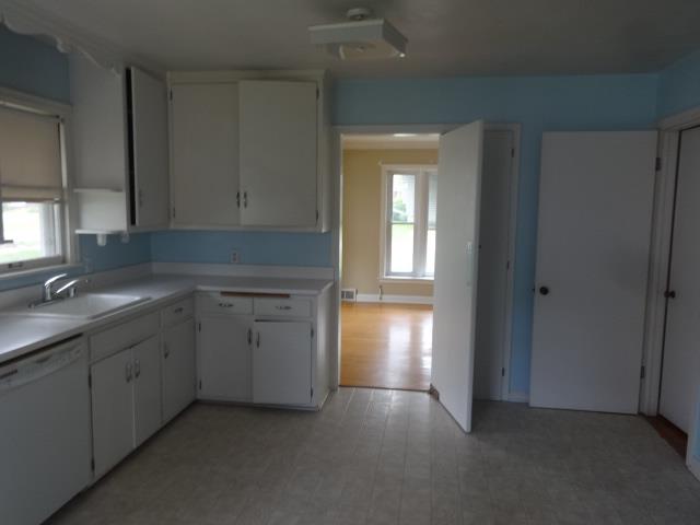 5780 N 33rd StMilwaukee, WI, 53209Milwaukee County