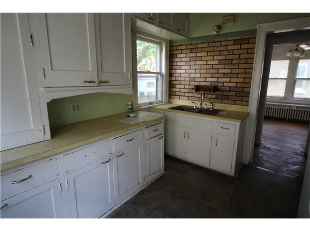 5367 N 38th StMilwaukee, WI, 53209Milwaukee County