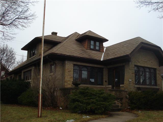 2903 N 58th StMilwaukee, WI, 53210Milwaukee County