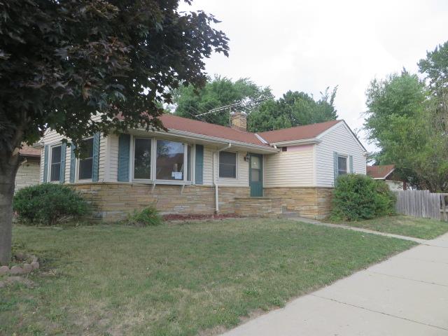 2702 N Carlton PlMilwaukee, WI, 53210Milwaukee County