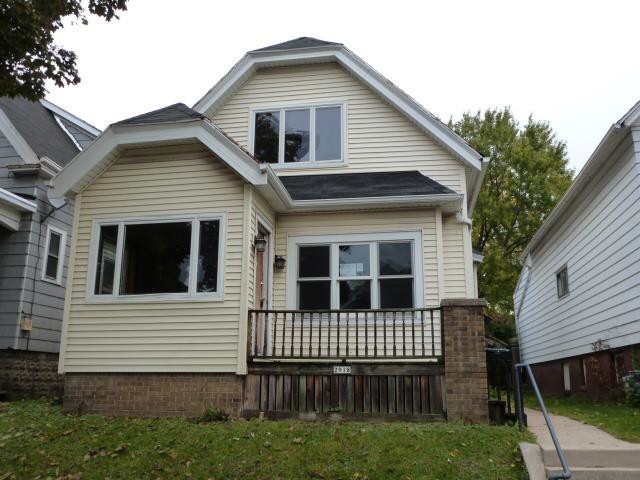 2918 - 2918a N Fratney StMilwaukee, WI, 53212Milwaukee County