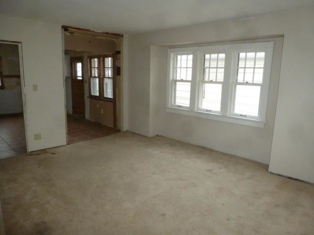 218 N 72nd StMilwaukee, WI, 53213Milwaukee County