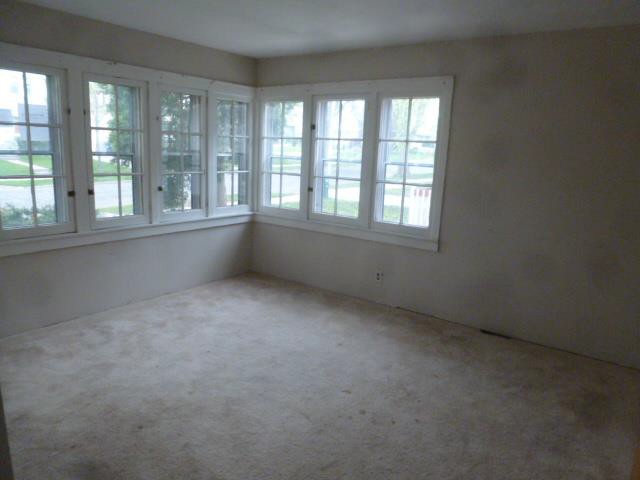 218 N 72nd StMilwaukee, WI, 53213Milwaukee County