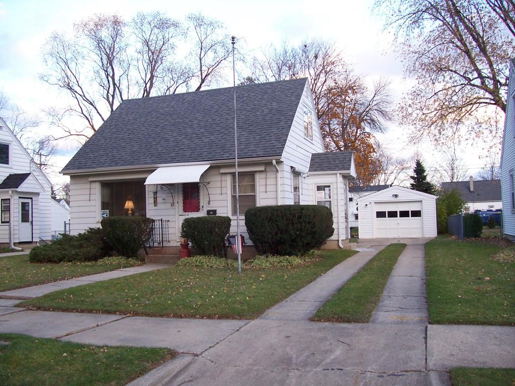 1255 Martha Washington Dr