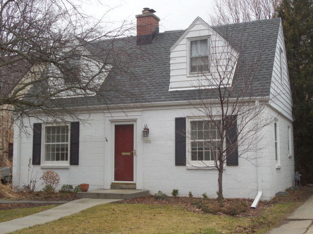1255 Martha Washington Dr