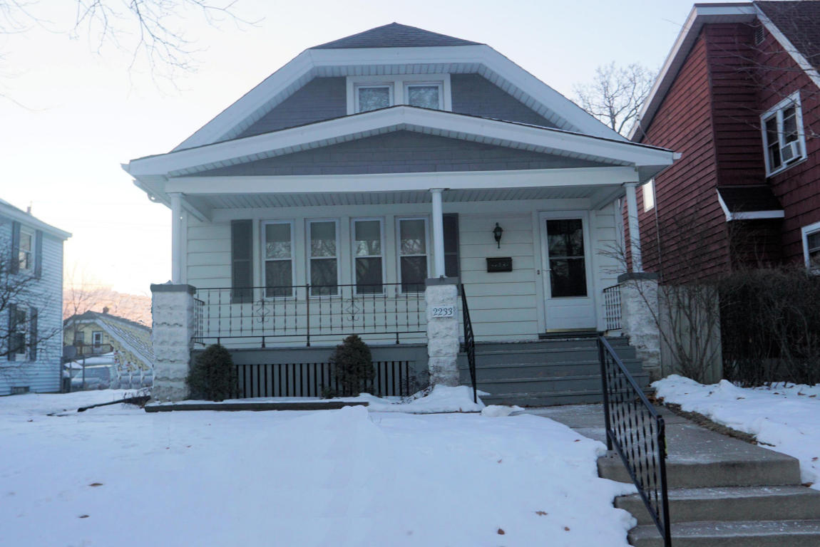 1817 S 55Th St