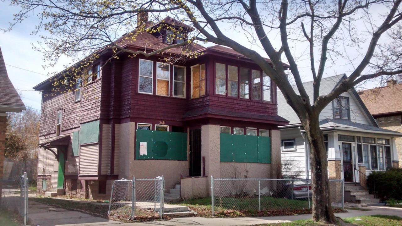 4720 W Beloit Rd