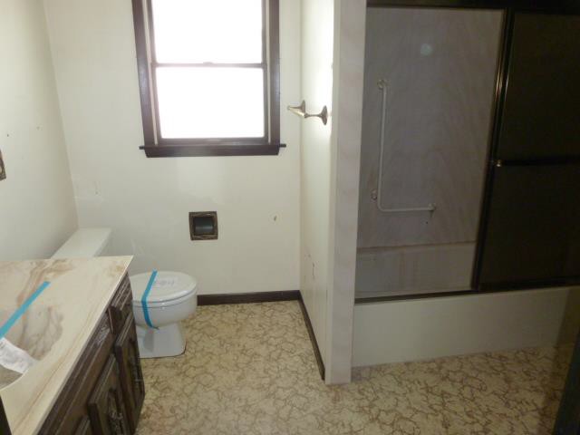 1452 S 78th StWest Allis, WI, 53214Milwaukee County