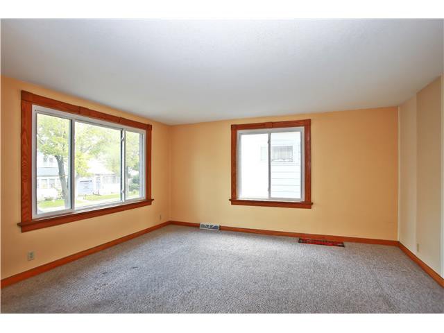 1731 S 65th StWest Allis, WI, 53214Milwaukee County