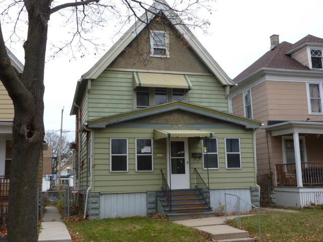 1032 S 37th StMilwaukee, WI, 53215Milwaukee County