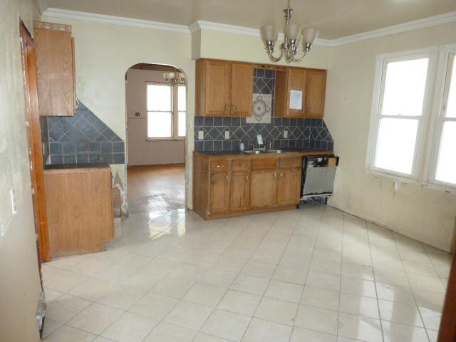 3013 S 8th StMilwaukee, WI, 53215Milwaukee County