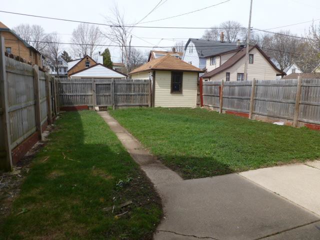 3013 S 8th StMilwaukee, WI, 53215Milwaukee County