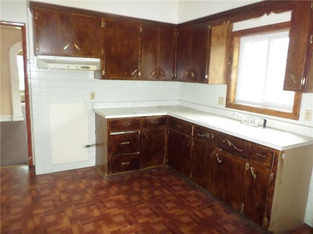 2433 S 14th StMilwaukee, WI, 53215Milwaukee County