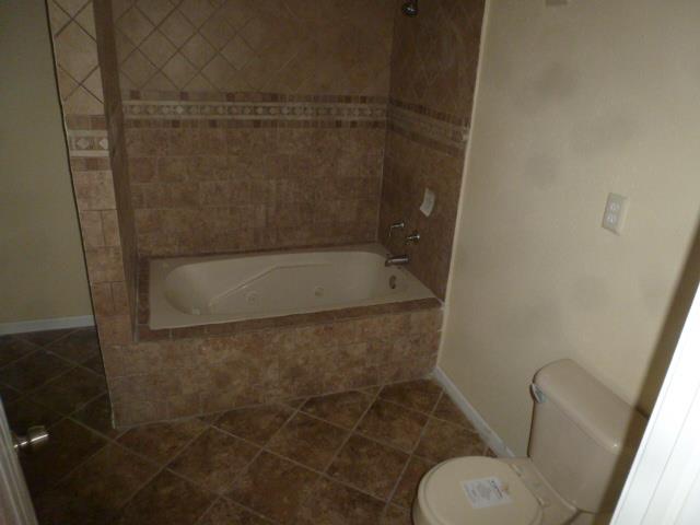 2357 S 34th StMilwaukee, WI, 53215Milwaukee County