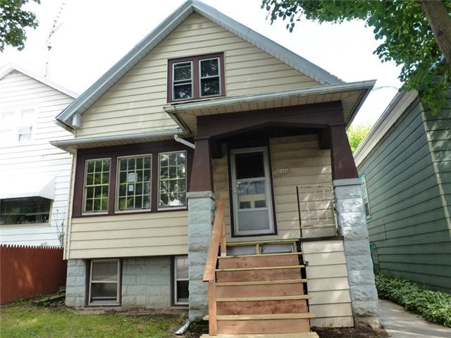 2446 S 10th StMilwaukee, WI, 53215Milwaukee County
