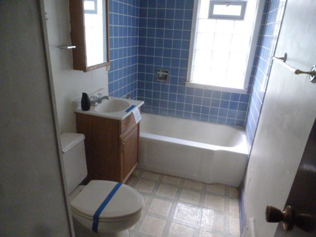 3949-3951 N 30th StMilwaukee, WI, 53216Milwaukee County