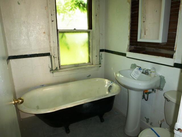 3218 W Auer AveMilwaukee, WI, 53216Milwaukee County