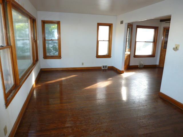 5831 W Keefe AveMilwaukee, WI, 53216Milwaukee County