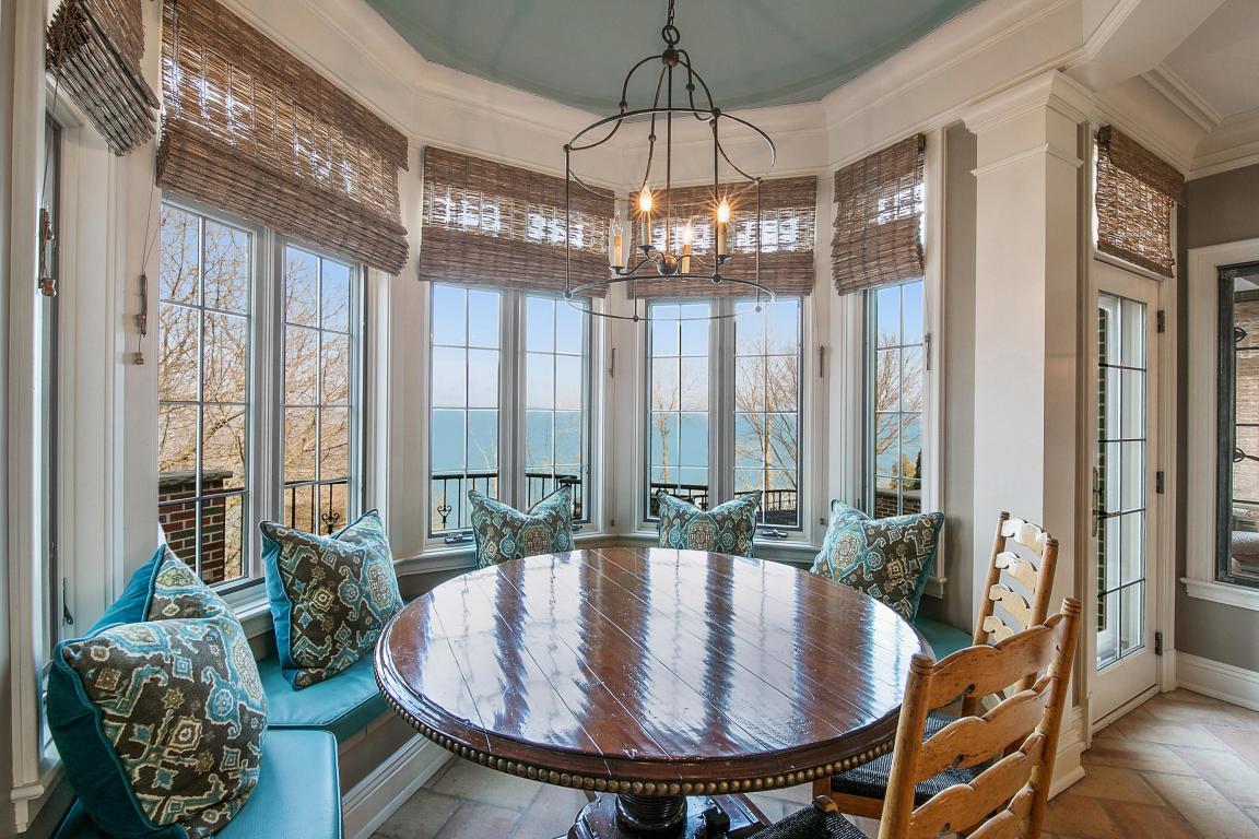 5460 N Lake Dr, Whitefish Bay, WI 53217